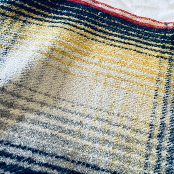 Vintage blue & yellow plaid Camp blanket heavy duty vintage 87x76 - Picture 8 of 12